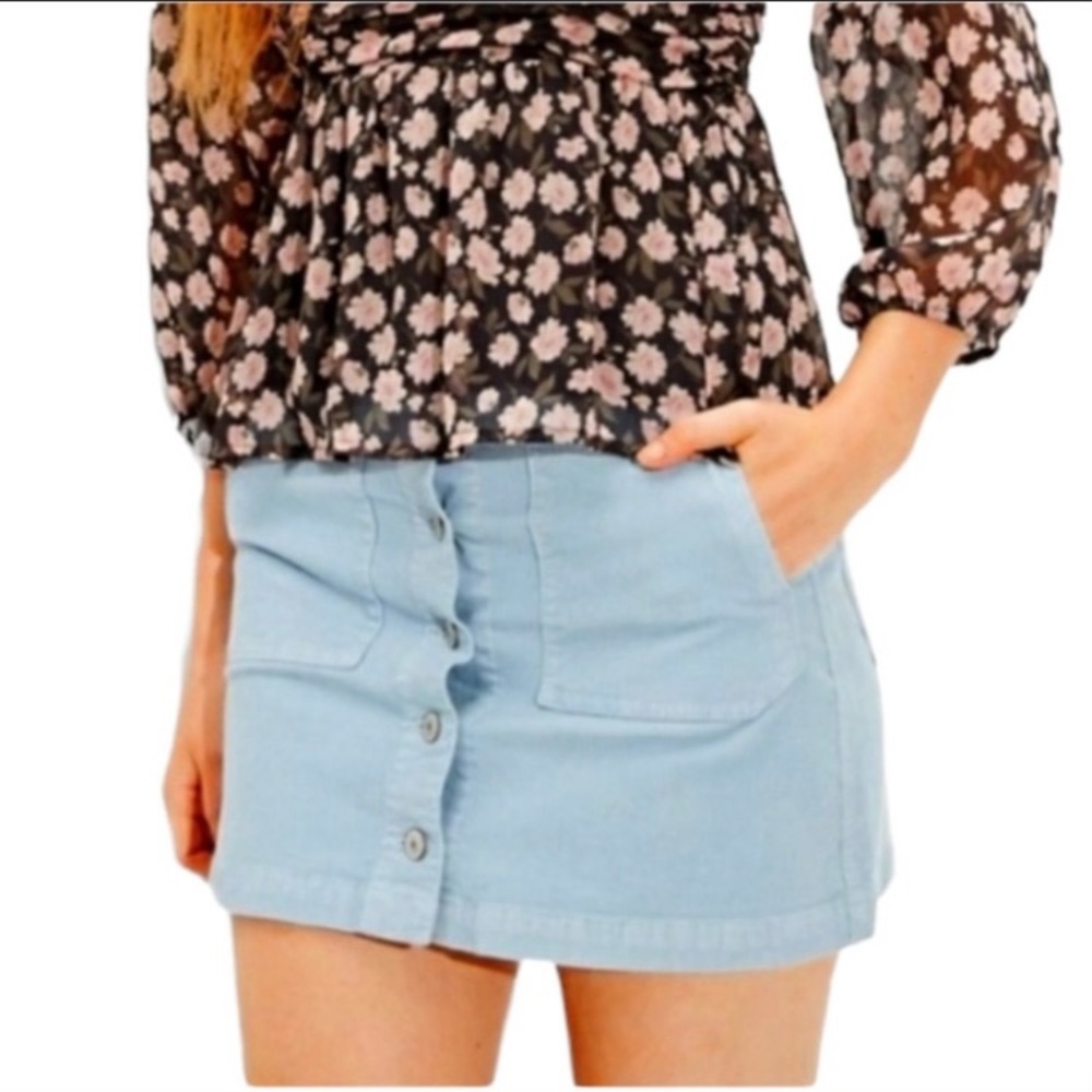 American Eagle corduroy hi rise button front mini skirt size 4